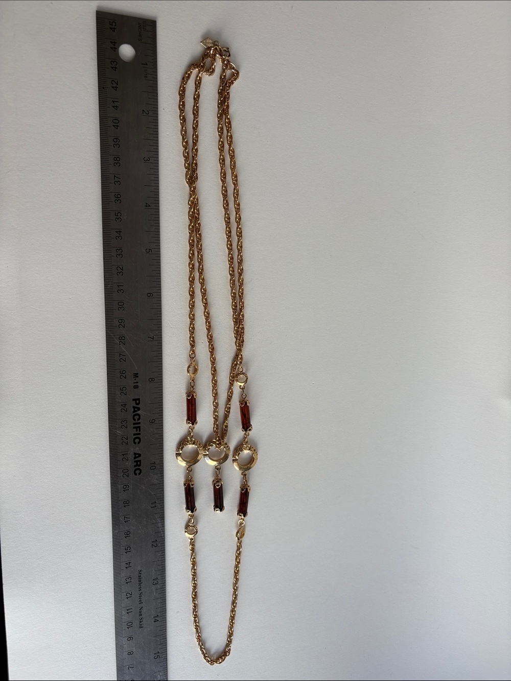 Vintage 1977 Sarah Coventry Emberwood Double Strand Necklace - Picture 4 of 4